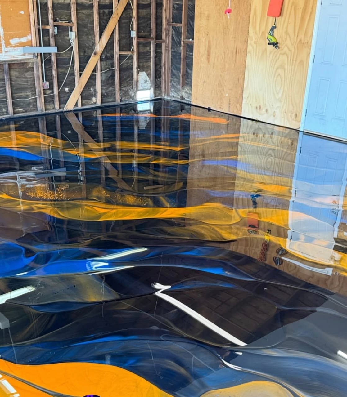 lexyhandsofgold epoxy floor 19